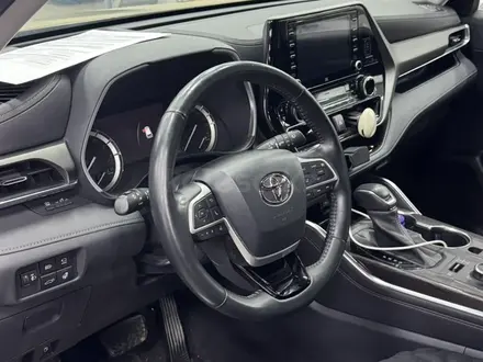 Toyota Highlander 2022 года за 27 500 000 тг. в Уральск – фото 4
