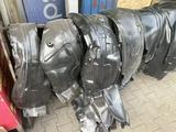 Подкрылок на камри 10 за 3 000 тг. в Алматы