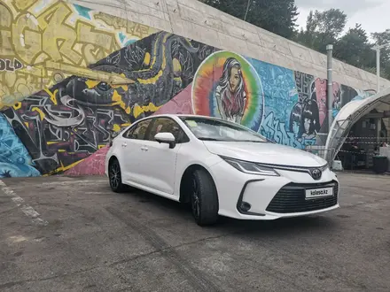 Toyota Corolla 2022 года за 9 100 000 тг. в Алматы – фото 2