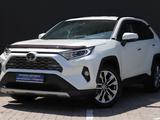 Toyota RAV4 2022 годаүшін21 000 000 тг. в Алматы