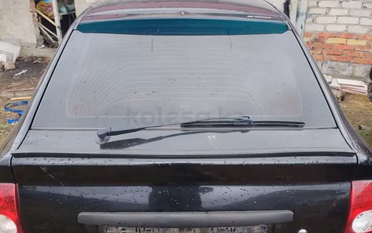 Крышка багажника приора хэтчбэк за 75 000 тг. в Павлодар