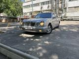 Mercedes-Benz E 320 1998 года за 5 900 000 тг. в Алматы