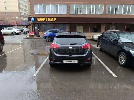 Kia Cee'd 2014 года за 5 450 000 тг. в Астана – фото 3