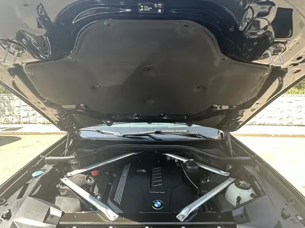 BMW X7 2021 года за 47 500 000 тг. в Астана – фото 7