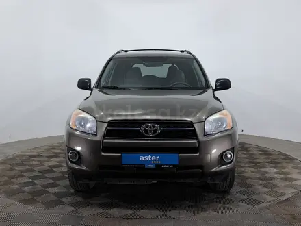 Toyota RAV4 2012 года за 6 790 000 тг. в Астана – фото 2