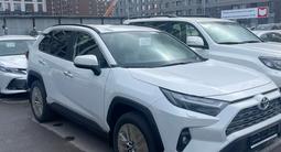 Toyota RAV4 2024 годаүшін22 240 000 тг. в Астана