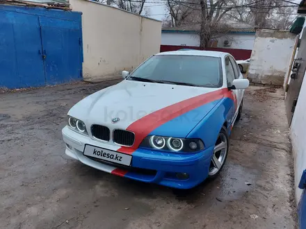 BMW 528 1997 года за 4 000 000 тг. в Атырау – фото 8