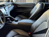 Toyota Camry 2019 года за 11 500 000 тг. в Алматы – фото 4