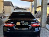 Toyota Camry 2019 года за 11 500 000 тг. в Алматы – фото 2
