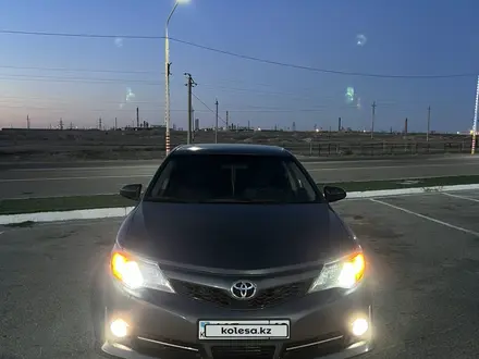 Toyota Camry 2013 года за 8 500 000 тг. в Жанаозен