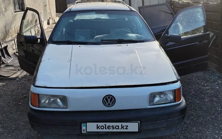 Volkswagen Passat 1990 годаүшін1 200 000 тг. в Караганда
