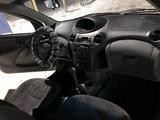 Toyota Yaris 2001 годаfor2 350 000 тг. в Актобе – фото 3