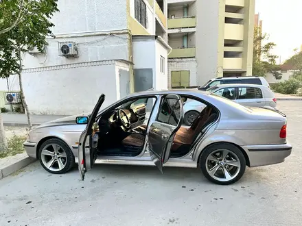 BMW 528 1996 года за 2 500 000 тг. в Актау – фото 12