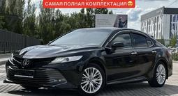 Toyota Camry 2019 года за 13 400 000 тг. в Актобе