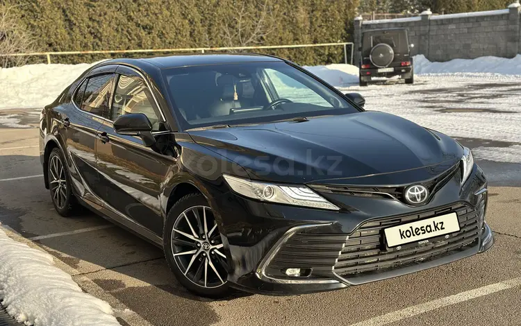 Toyota Camry 2021 годаүшін15 950 000 тг. в Алматы