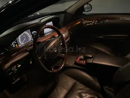 Mercedes-Benz S 550 2009 года за 6 200 000 тг. в Актау – фото 9