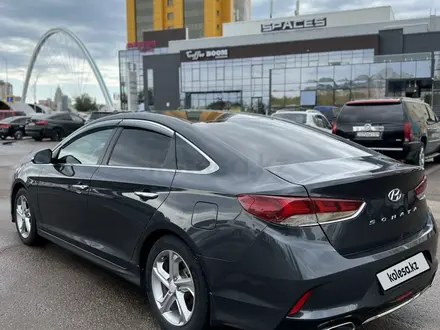 Hyundai Sonata 2017 года за 8 800 000 тг. в Астана – фото 3