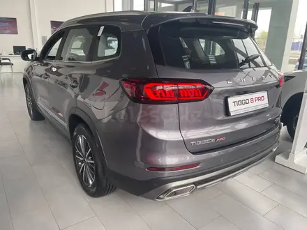 Chery Tiggo 8 Pro Luxury 2023 года за 12 590 000 тг. в Атырау – фото 17