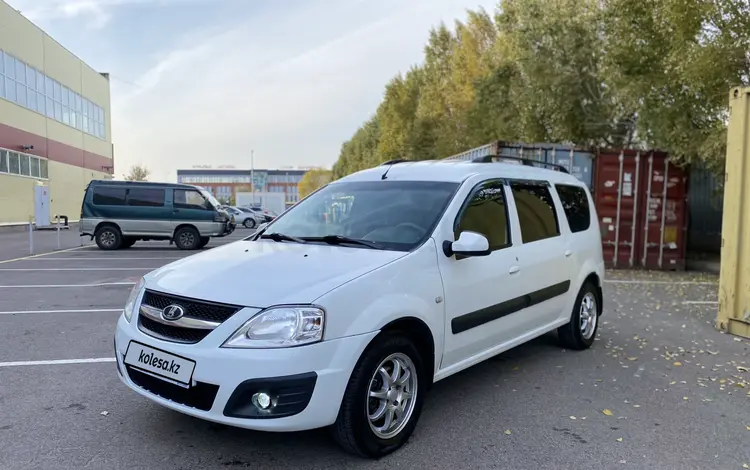 ВАЗ (Lada) Largus 2015 годаfor4 299 999 тг. в Алматы