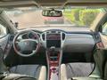 Toyota Highlander 2005 года за 6 950 000 тг. в Алматы – фото 9