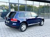 Volkswagen Touareg 2006 года за 4 800 000 тг. в Костанай – фото 5