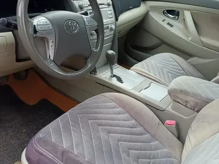 Toyota Camry 2010 года за 5 200 000 тг. в Актобе – фото 7