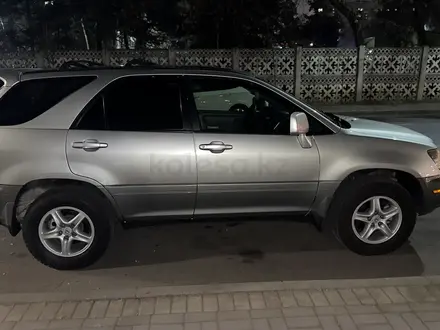 Lexus RX 300 2000 года за 5 300 000 тг. в Алматы – фото 28
