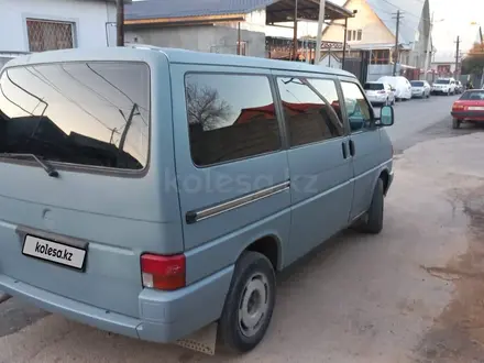 Volkswagen Caravelle 1995 года за 4 500 000 тг. в Алматы – фото 10