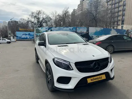 Mercedes-Benz GLE Coupe 400 2018 года за 23 500 000 тг. в Алматы