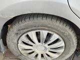 Nissan Tiida 2005 годаүшін3 000 000 тг. в Жанаозен – фото 5