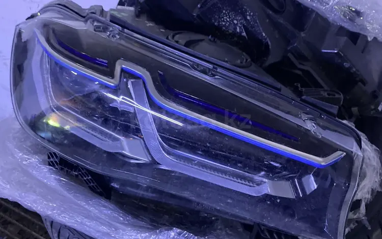 Передние фары для X5 F15 за 200 000 тг. в Астана