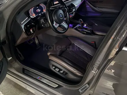 BMW 530 2020 года за 22 000 000 тг. в Астана – фото 18