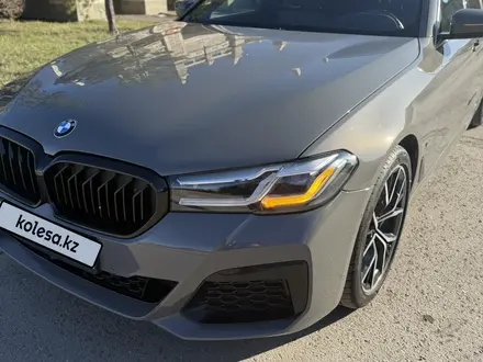BMW 530 2020 года за 22 000 000 тг. в Астана – фото 2