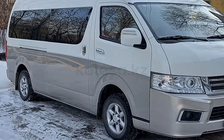 Toyota Hiace 2015 года за 12 000 000 тг. в Караганда