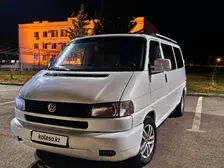 Volkswagen Caravelle, 2000
