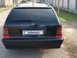 Mercedes-Benz C 240 1997 годаүшін3 300 000 тг. в Мерке – фото 5