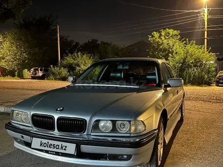 BMW 728 1996 года за 2 500 000 тг. в Тараз