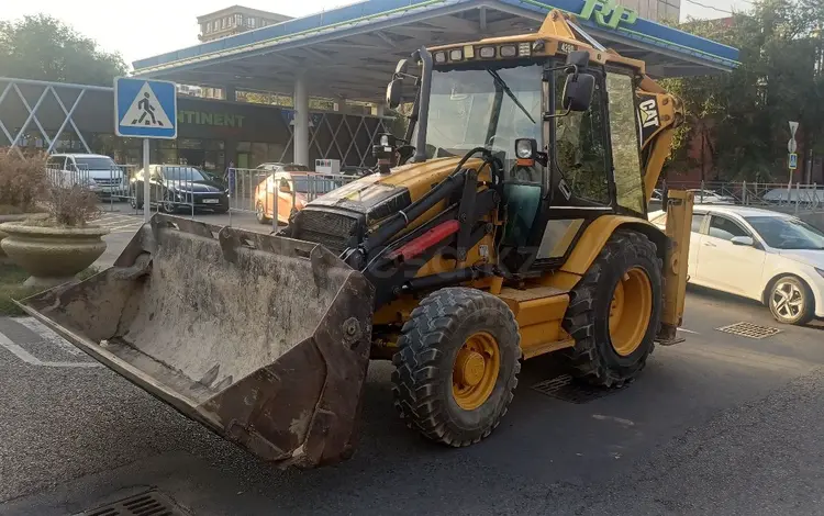 Caterpillar  428 2005 года за 21 000 000 тг. в Алматы