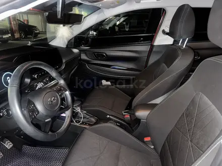 Hyundai Bayon 2023 года за 8 000 000 тг. в Алматы – фото 6