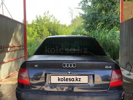 Audi A4 1998 года за 1 200 000 тг. в Алматы – фото 6