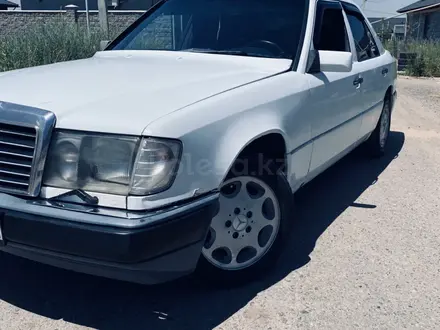 Mercedes-Benz E 230 1990 года за 750 000 тг. в Алматы – фото 2