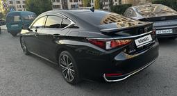 Lexus ES 300h 2022 года за 21 500 000 тг. в Астана – фото 4