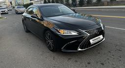 Lexus ES 300h 2022 года за 21 500 000 тг. в Астана