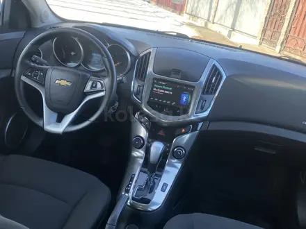 Chevrolet Cruze 2014 года за 3 800 000 тг. в Алматы – фото 8