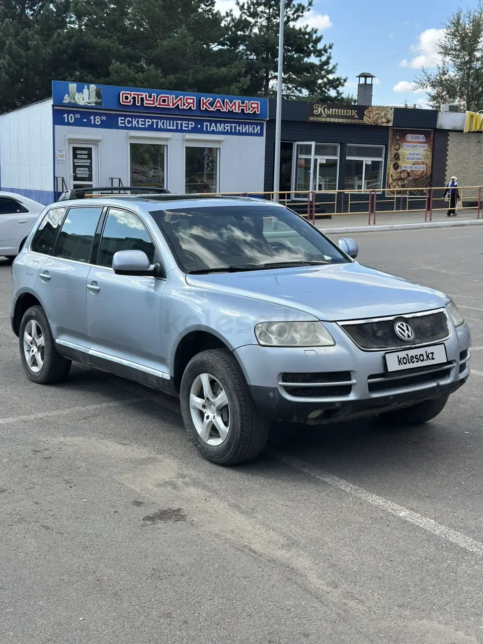 Volkswagen Touareg, 2004
