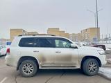 Toyota Land Cruiser 2015 годаүшін29 500 000 тг. в Астана – фото 4