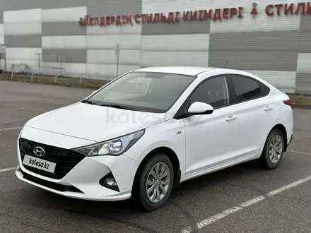 Hyundai Accent 2021 года за 8 300 000 тг. в Алматы – фото 2