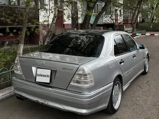 Mercedes-Benz C 280