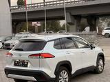 Toyota Corolla Cross 2024 года за 10 490 000 тг. в Алматы – фото 4