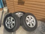 Диски TOYOTA LEXUS 16 в отличном состоянии с резиной 215/70/16 за 140 000 тг. в Алматы